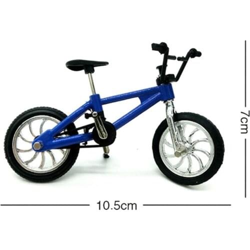 Mini Finger Skateboarding Plastic Fingerboard Toys Finger Scooter Skate Boarding Classic Chic Game Boys Desk Toys For Kids Gifts