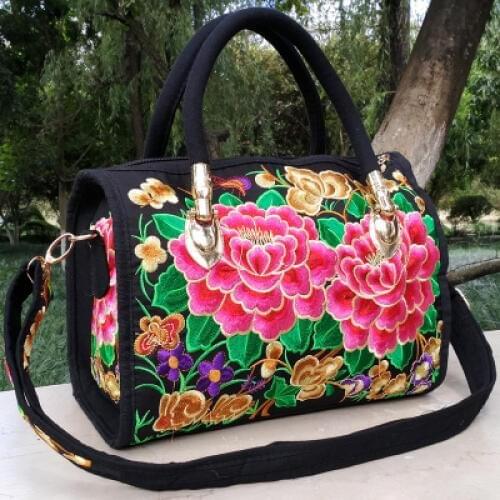 New National Embroidery Bohemian Women Handbag!Nice Vintage Floral Embroidered Lady Shoulder&Crossbody bags Multi-use Flap bags