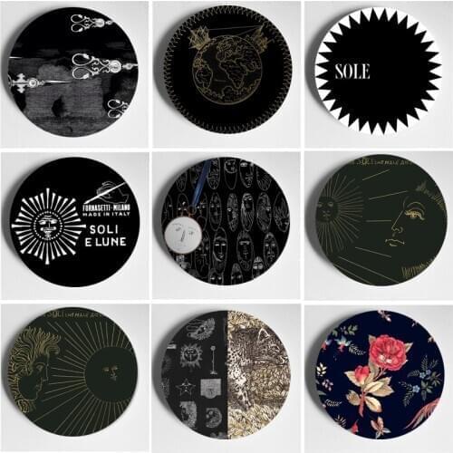 Intricately Carved Decorative Plate Home Bar Wall Decoration Studio Background Fashionable Ornaments Milan Design Wall Plate