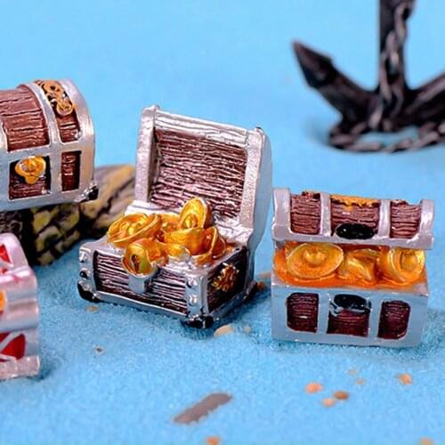 1 Pc Treasure Chest Box Adventure Gaming Bag Sea Pirate Model Small Statue Little Figurine Crafts Ornament Miniatures