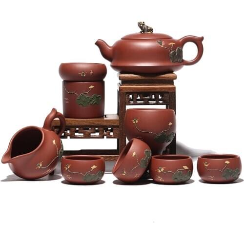 Lotus pond moonlight purple sand teapot set 240cc China Yixing genuine pure handmade date red mud lotus leaf frog teapot tea set