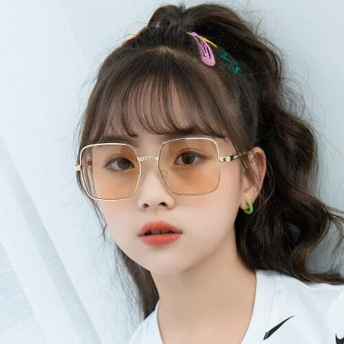 2021 New Fashion Childrens Sunglasses Boys and Girls Retro Clear Ocean Lens Square Metal Sun Glasses Vintage Kids Glasses UV400