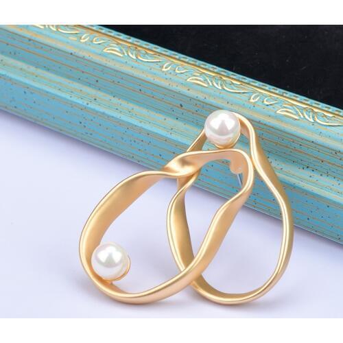Fashion Simulated Pearl Irregular Dangle Earrings For Women Geometric Gold/Silver Color Metal Hollow Dorp Earrings jewerly gift