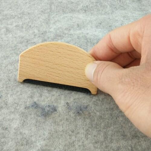 Hair Remover Wooden Pet Hair Removal Brush Carpet Cleaning Brush Sofa Clothing Sheet Cleaning Lint Fur Brush Fuzz Fabric Shaver
