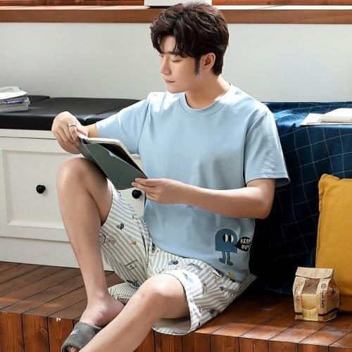 2021 Summer Men Pajamas Set Short Sleeve Round Neck Blue Sleepwear Fashion Stripe Shorts Cartoon Mens Plus Size Cotton Homewear