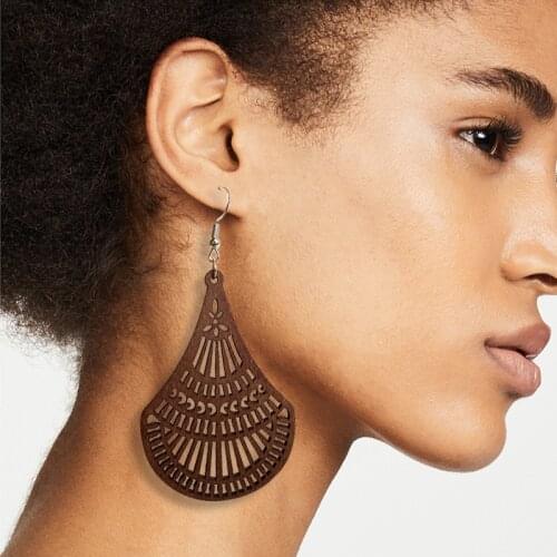 Baroque Design Art Deco Wood Dangle Drop Earrings for Women