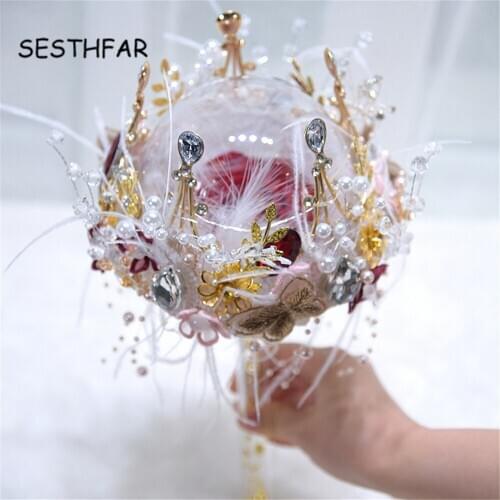 Red Bridal Bouquet Crystal Beading Pearls Jelwery Crown Luxury Sparkly Wedding Bouquet Unique Ostrich Feathers Ramo De Novias