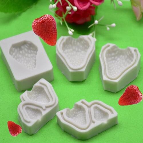 Small Strawberry Silicone Cake Baking Mold Cookies Candy Candles Simulation Fruit Pastry Decoration Epoxy Strawberry Model