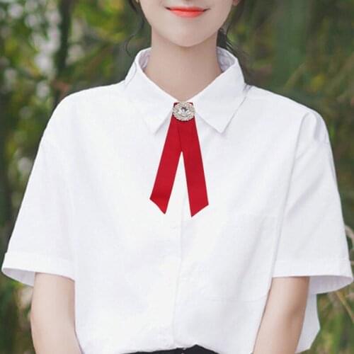 Simple Womens Bowtie Brooches British Korean College Style Ribbon Student Uniform Shirt Pure Color Rhinestone Collar Flower Pin