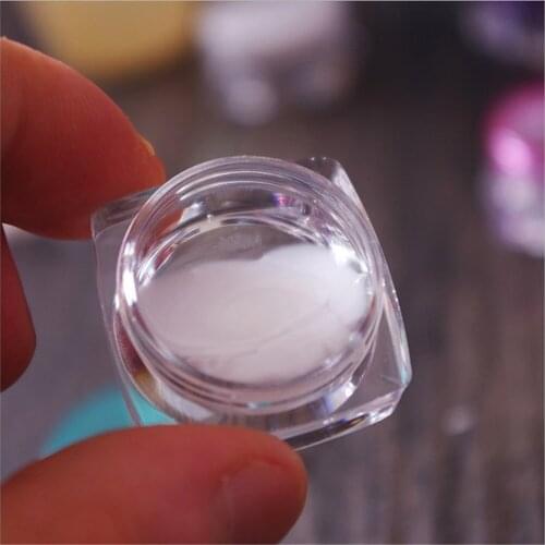 3/5g 1X Plastic Refillable Cosmetic Empty Jar Pot Skin Care Bottles Travel Eyeshadow Makeup Face Cream Container Bottle Capacity