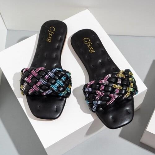 2021 New Women Flip Flops Fashion Open Toe Ladies Slippers Bling Female Flat Outdoor Slides Summer Beach Woman Big Size Shoes 42