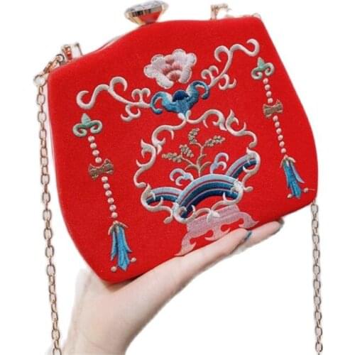 2020 embroidery evening clutch bags Chinese style wedding banquet purse vintage bride wallets shoulder chain bags MN1552