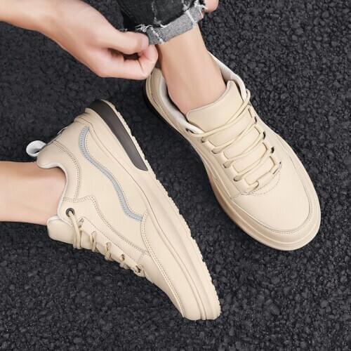 New man sale causal 2020 leather sneaker Mens hot fashion leisure sneakers male Casual comfortable flat mens for casual men