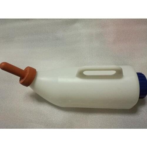 Durable Cow Teat Shaped 4Liters Calf Feeding Bottle With Two Teats
