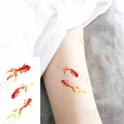 Temporary Small Cute Fashion Tattoo Red Goldfish and Black Feather 10.5*6cm