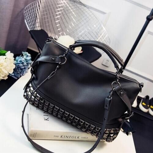 YOUSE Brand 2020 New Simple Rivet Motorcycle Bag Lady One-shoulder Handbags Fashion Versatile One-shoulder Womens Bags HandBags