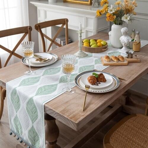 Simple Green Leaf Jacquard Household Chenille Beads Tassel Side Table Runner Yellow Leaf Coffee Table TV Cabinet Table Runner