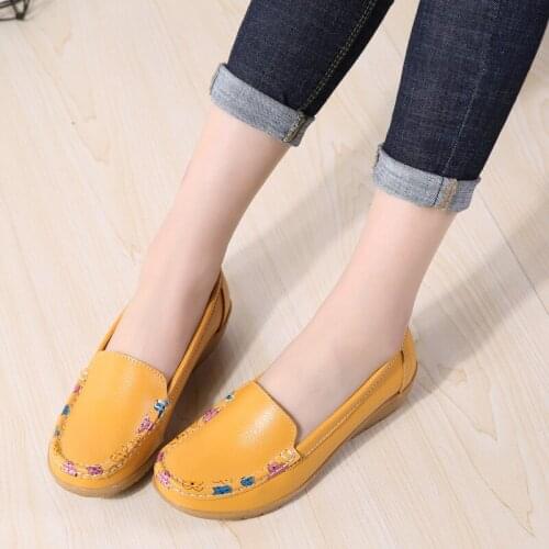 Women Shoes Slip On Genuine Leather sexy Flats Loafers Flat Shoes Comfortable Women Summer Non-slip casual flowers Shoes Large