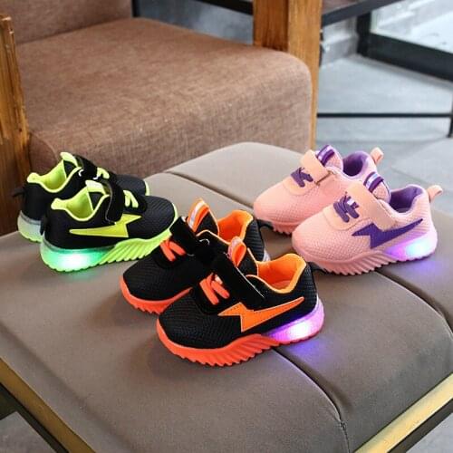 Kids Sneakers Children Baby Girls Boys Mesh Led Luminous Casual Sport Run Sneakers Sapato Infantil Light Up Shoes 1~6 years old