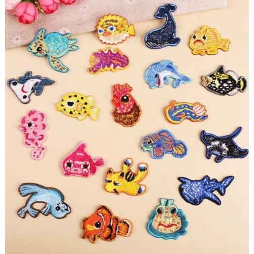 New High Quality Cute Cartoon Submarine Animal Embroidery Embroidery Badge DIY Clothing Decorative Patches Stick Cloth