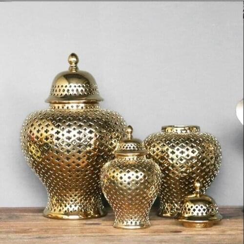 Creative Ceramics Hollow Out Gold Silver Storage Jar Decorative Cans Retro Decorative Crafts Decorative Accessories Candy Jar