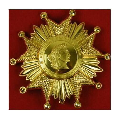 WWI WW1 French Legion of Honor Breast Star in Gold MEDAL BADGE