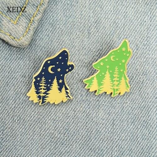 XEDZ Cartoon Mountain Forest Background Wolf Line Enamel Brooch Animal Woods Moon Dog Badge Backpack Clothing Decoration Gift