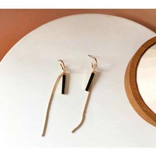 Bilandi S925 needle Metal Chain Earrings 2021 New Design Popular Golden Plating Black Drop Earrings For Women JewelryGilr Gifts