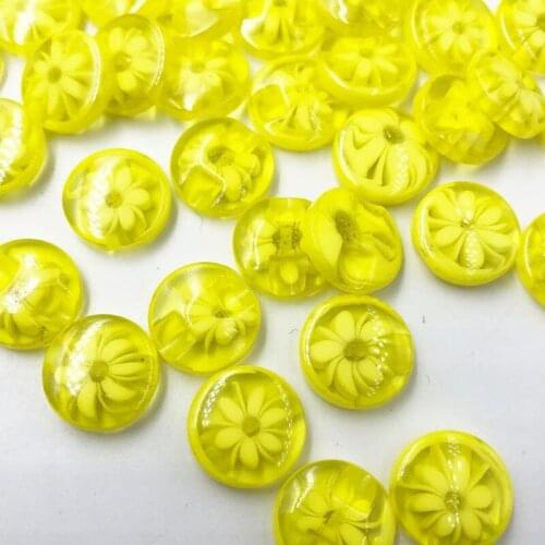 50pc 14mm Yellow color flower Plastic Buttons sewing/appliques/craft PT11