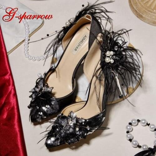 Luxury Satin Wedding Party Shoes Glitter Pointed Toe High Heel Bride Shoes Black Color Beautiful Feather Banquet Prom Pumps