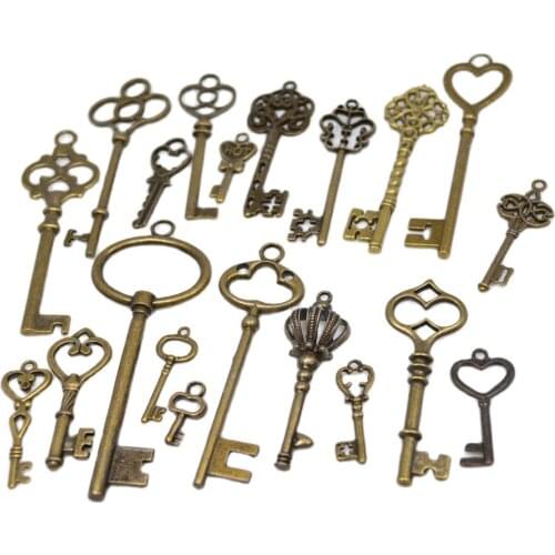 50g 25-90mm Zinc Alloy Antique Bronze Silver Metal Key Charms Pendant DIY Jewelry Necklace Accessories Multi Sizes & Designs