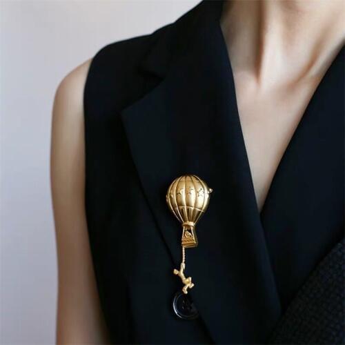 Korea New Design Brooch Gold Metal Hot Air Balloon Men Elegant Simple Retro Fashion Brooch for Women Girls Gift Party