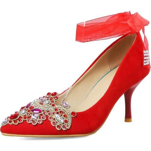 In the spring of 2018 the new bride frosted pointed mouth shallow sexy high heel with 40-45 yards single shoes 18326