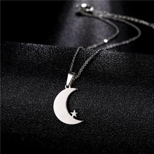 Simple Chain Necklace Moon Star Pendant Titanium Steel Clavicle Sweater Choker Necklaces for Women Jewelry Accesoories Wholesale