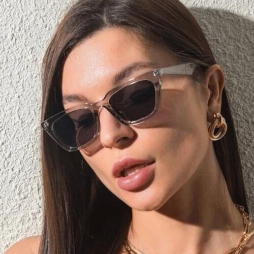 New Factory Direct Sales Cats Eye Sunglasses Women for Gift Summer Fashion Outdoor Driving Travel Eyewear Uv400 Small Frame