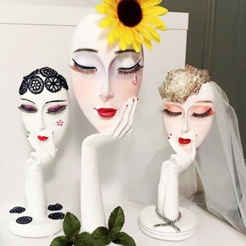 OKAYLASH Resin Statue Fake Eyelash Nail Beauty Store Decor Eyelash Extension Display Stand Lady Face Sculpture Art Character