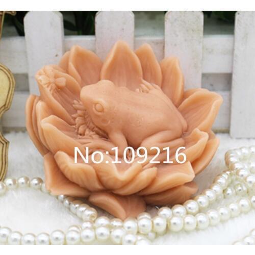 New Product!!1pcs Frog with Lotus (ZX365) Handmade Soap Mold Crafts DIY Silicone Mould