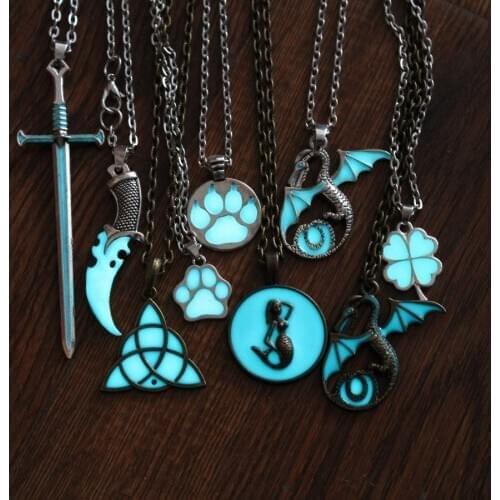 Luminous Dagger sword cross Green Arrow Cat dog Bear paw Pendants Necklaces GLOW in the DARK Long-lasting high-brightness