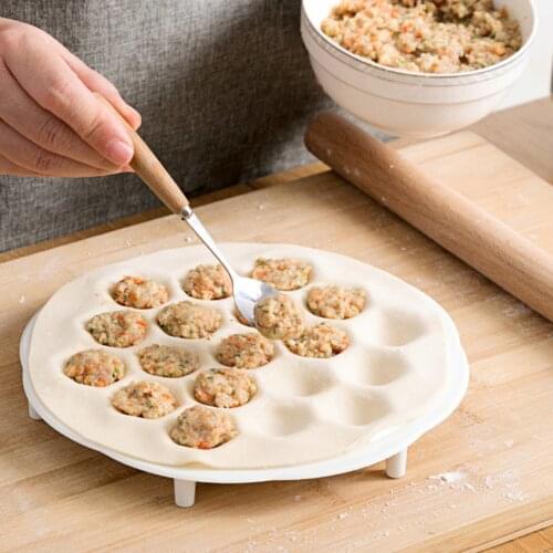 19 Holes Dumpling Mould Kitchen DIY Food Tools Gadget Ravioli Maker Dumplings Speeder Meat Maker Mold for Household