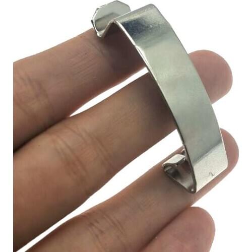 For Porsche Cayenne Volkswagen Touareg Audi Q7 Air Filter Shell Clip buckle