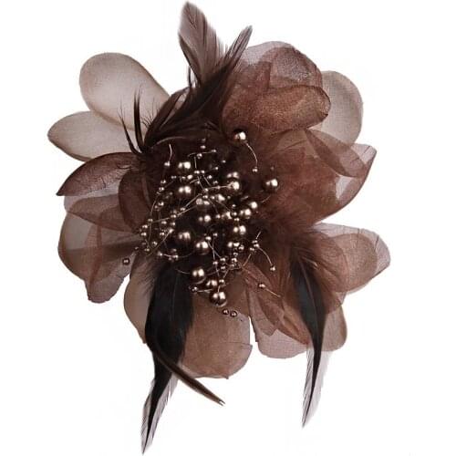 Korean Fashion New Cloth Art Feather Large Fabric Flower Brooch for Women Corsage Lapel Pins and Brooches Clothing Accessories