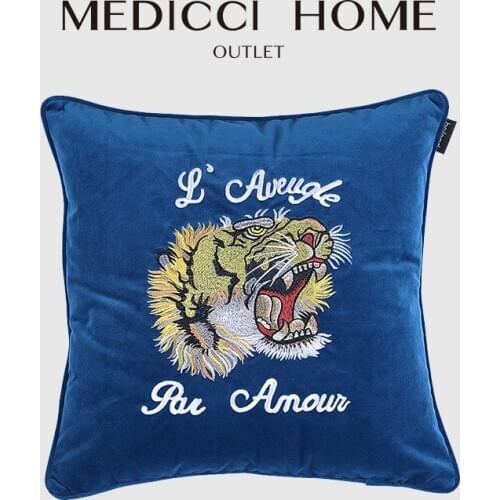 Medicci Home Exquisite Cushion Cover GG Retro Style Roaring Tiger Applique Embroidery Velvet Pillow Cases 45x45cm Free Shipping