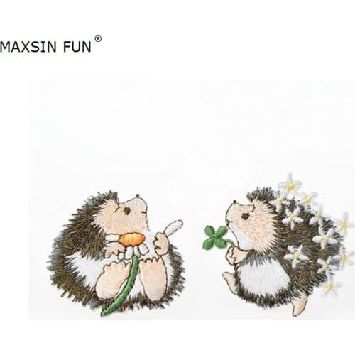 Maxsin 1PCS Hedgehog patch babys clothing patches backpack decoration small applique small iron on patch DIY jeans glue sticker