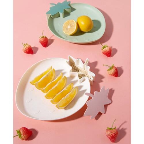 Plastic Strawberry Shaped Dried Fruit Tray Living Room Fruit Tray Simple Coffee Table Fruit Tray Snack Tray Candy Tray