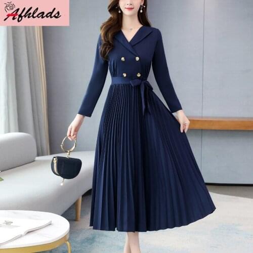 2020 New Womens Spring And Autumn Long-Sleeved Dress Ladies Solid Color Turn-Down Collar Fashion Pleated Long Dress