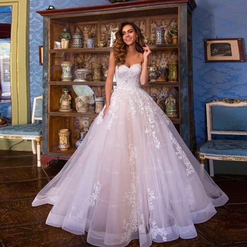 Beading Appliques Tulle Wedding Dress With Petticoat Vestidos De Noiva Sweetheart Neck Lace Up Back Elegant Gowns Suknia Slubna