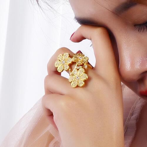 2021 New Arrival Ring Large Flower Jewelry For Women Gold/White Color Statement Excellent Product Trendy Big Finger Rings