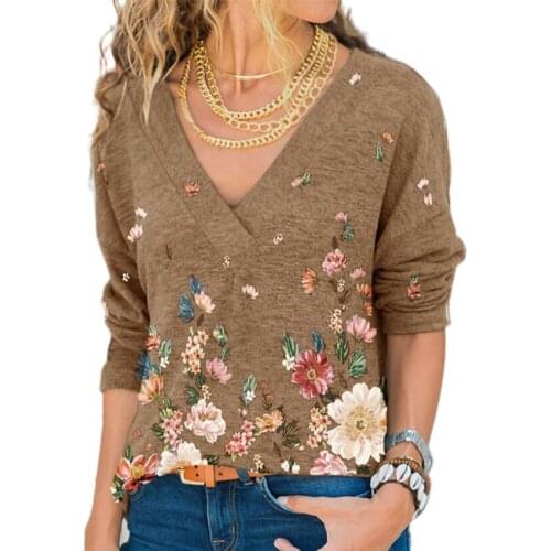 New Womens Clothing Autumn and Winter New Fashion Womens V-neck Flower Print Long-sleeved Casual Loose T-shirt Plus Size