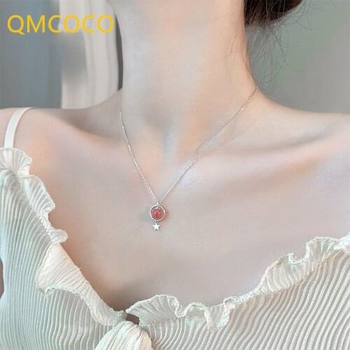 QMCOCO New Style Simple Trendy 925 Silver Strawberry Crystal Round Bead Star Pendant Clavicle Chain Female Neck Accessories