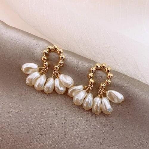2021 South Korea New Fashion Baroque Pearl Earrings Temperament Personality Versatile Pendant Earrings Elegant Jewelry For Women